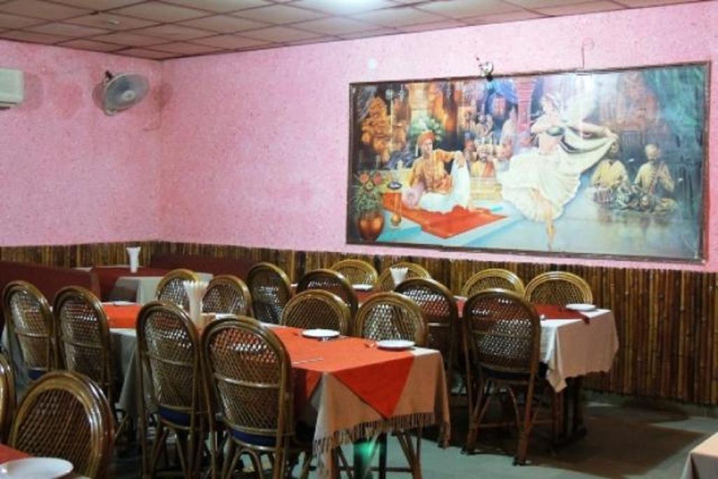 Hotel Zee Agra  Zewnętrze zdjęcie