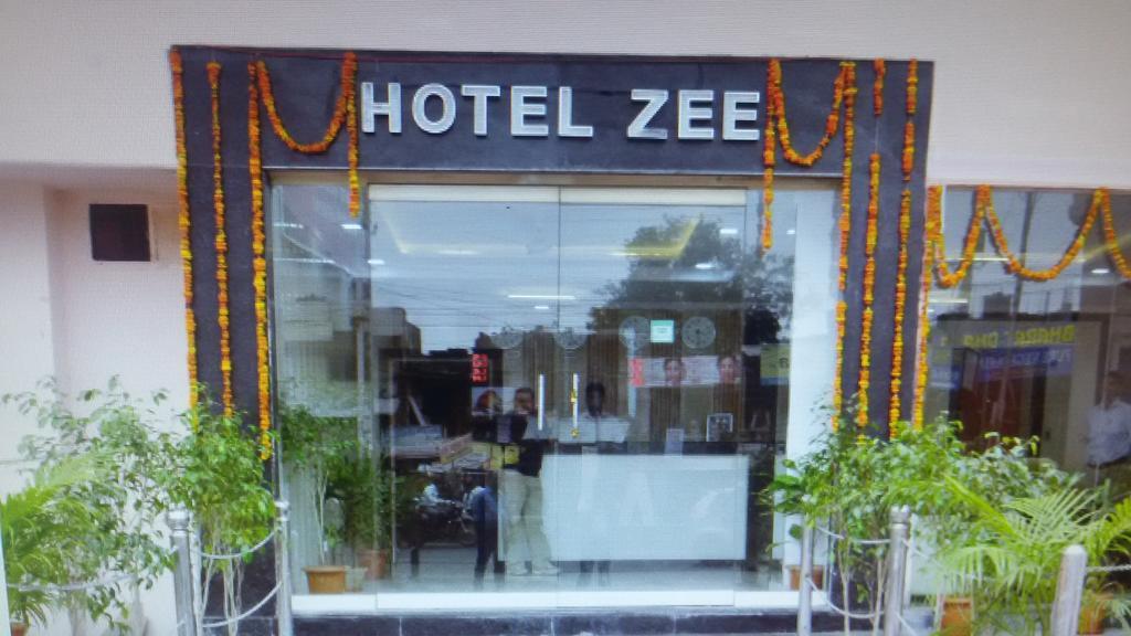 Hotel Zee Agra  Zewnętrze zdjęcie